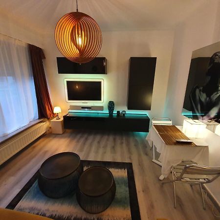 Cosy Corner In Quiet Suburb - All Cars Allowed Antwerpen Exteriör bild