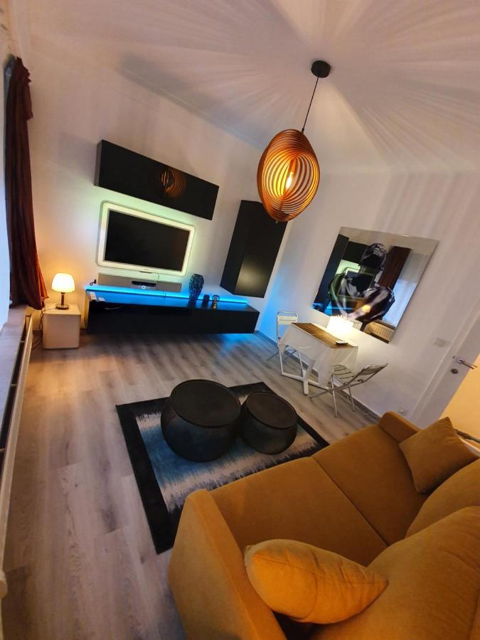 Cosy Corner In Quiet Suburb - All Cars Allowed Antwerpen Exteriör bild